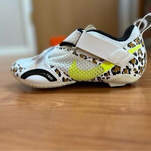 Nike Women’s Leopard Print Cycling Shoes